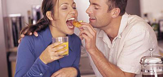 孕前應停止辛辣和高糖食品-寶寶俱樂部