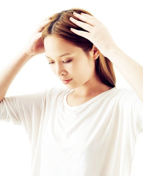 如何預防產后脫髮-寶寶俱樂部